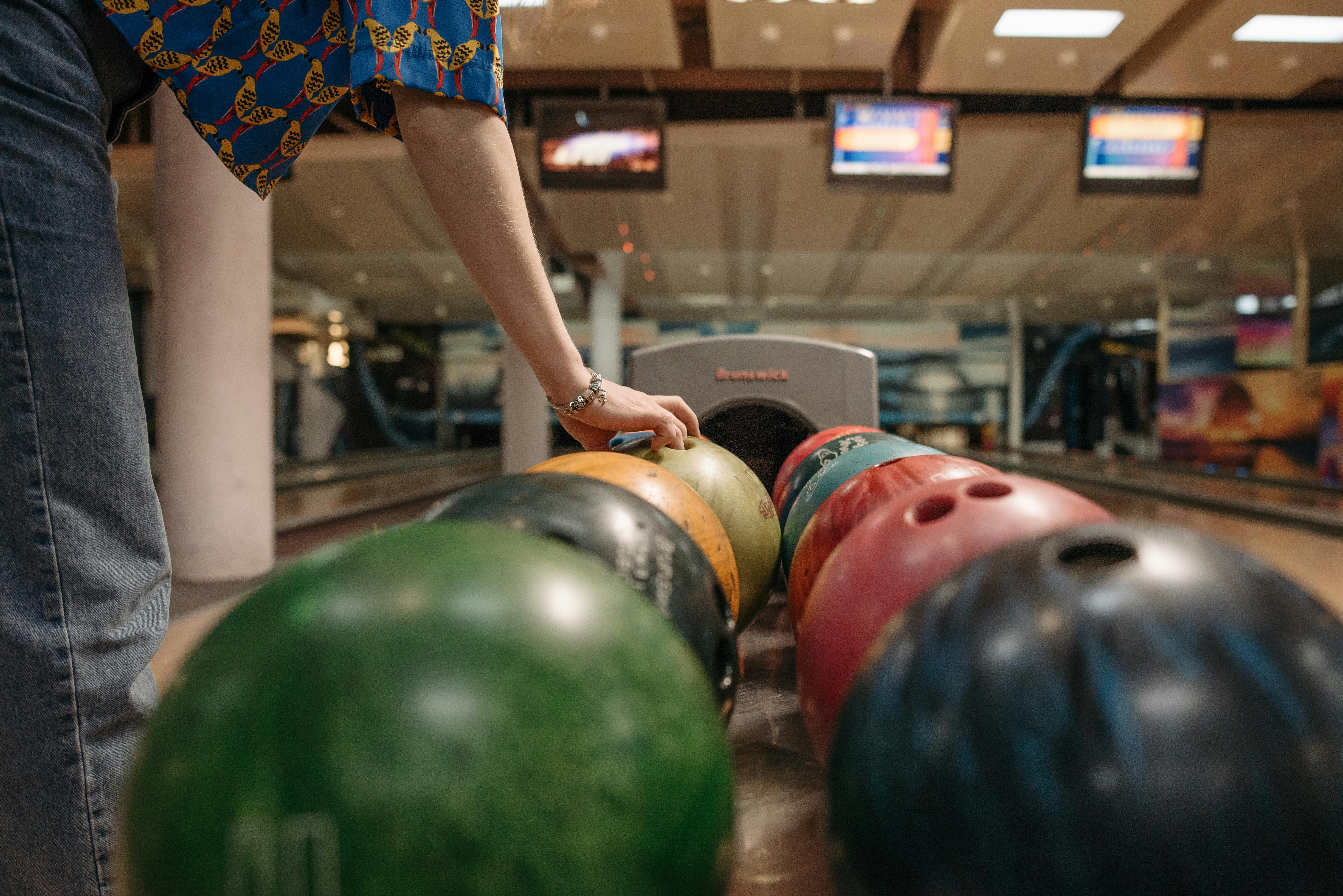 Bowling pri trati — detail